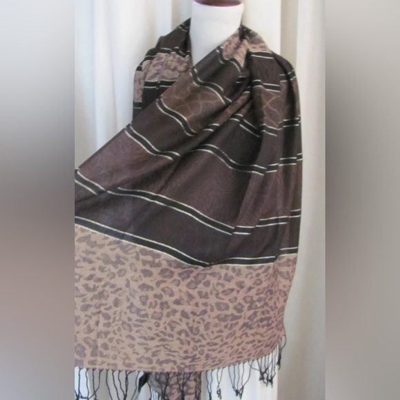 Brown and Black Animal Print Pahmina Shawl - Picture 3 of 5
